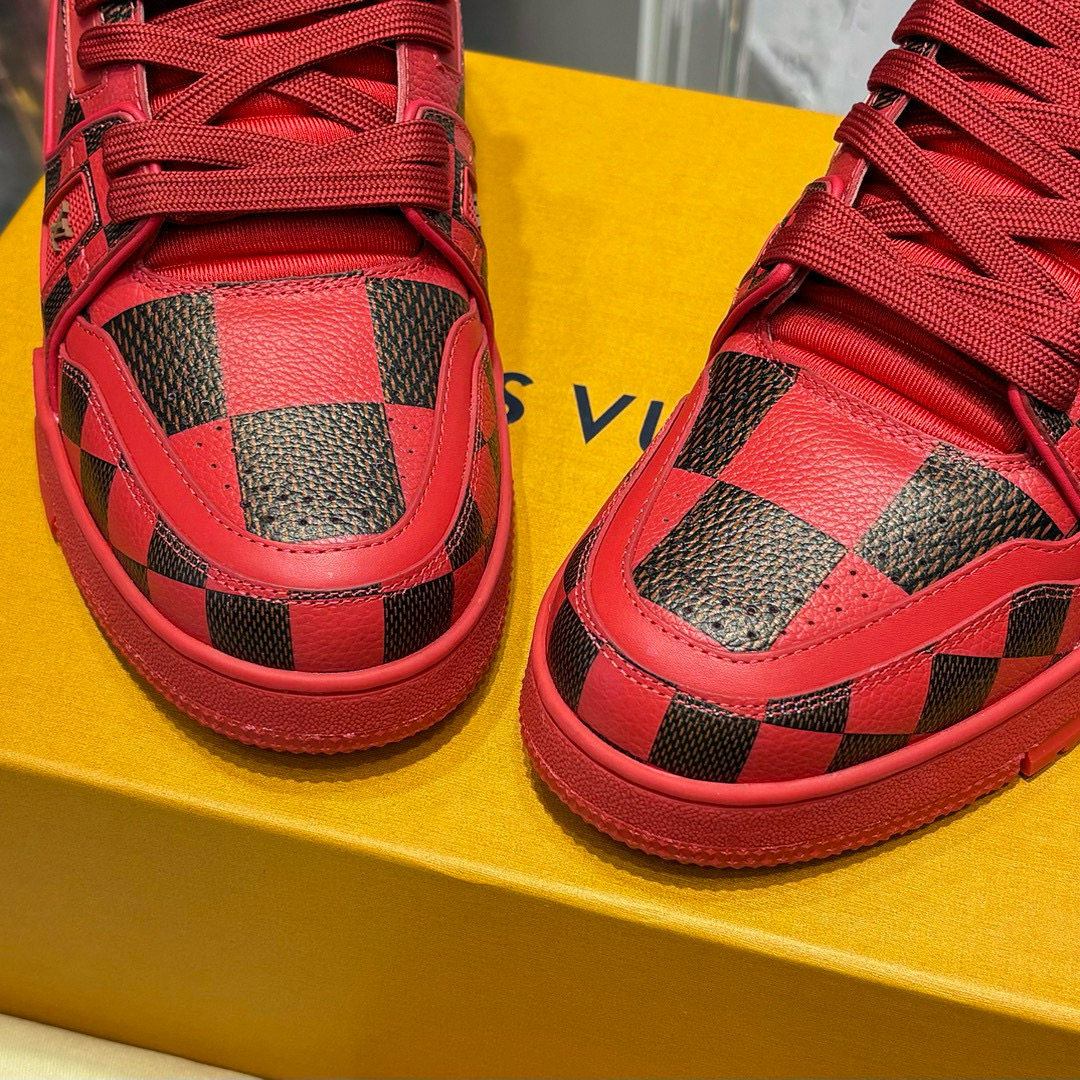 High-Quality Replicas